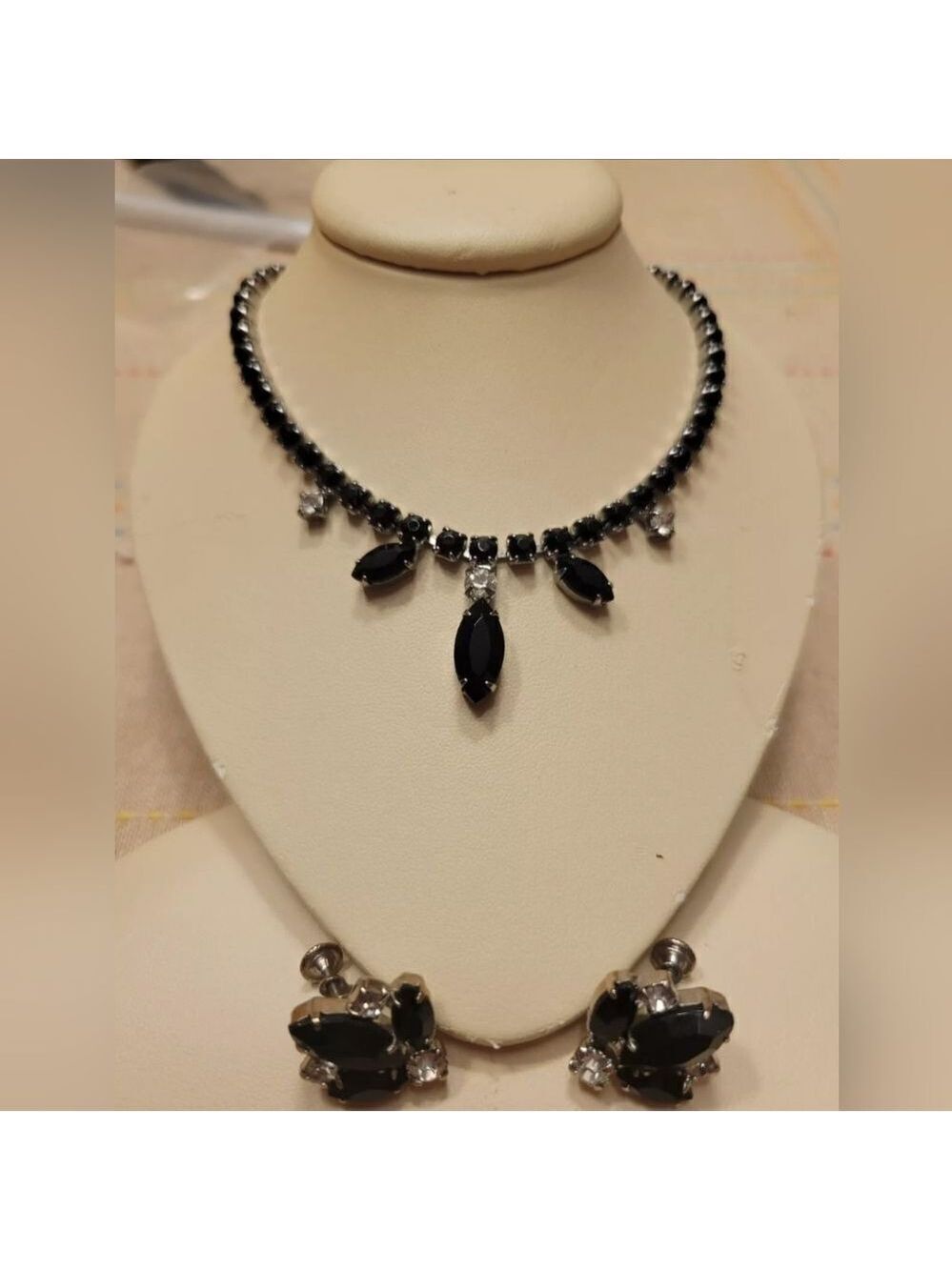 Weiss Black Rhinestone necklace & earring set